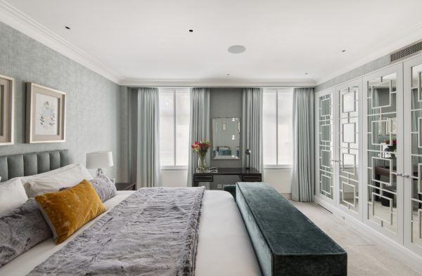 Park Lane, Mayfair, W1K - Image 9