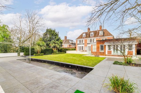 Ingram Avenue, Hampstead, NW11 - Image 11