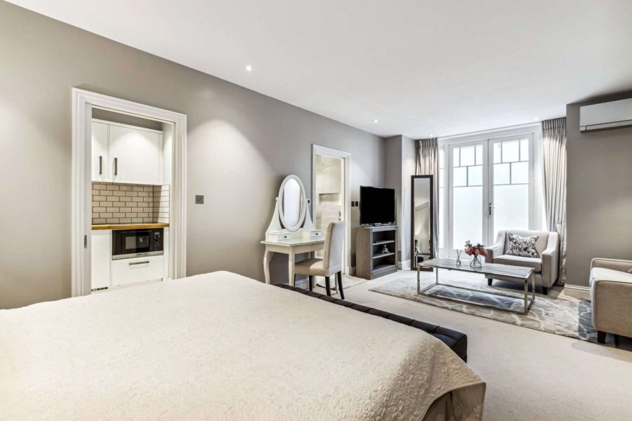 master bedroom 1
