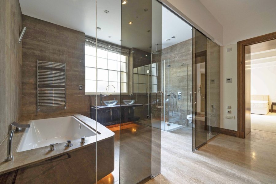 master en suite 2